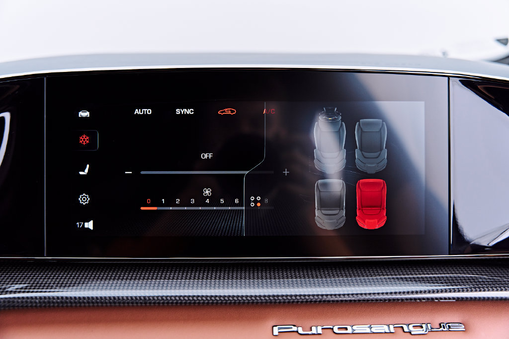 Used 2024 Ferrari Purosangue AWD/4WD image 59