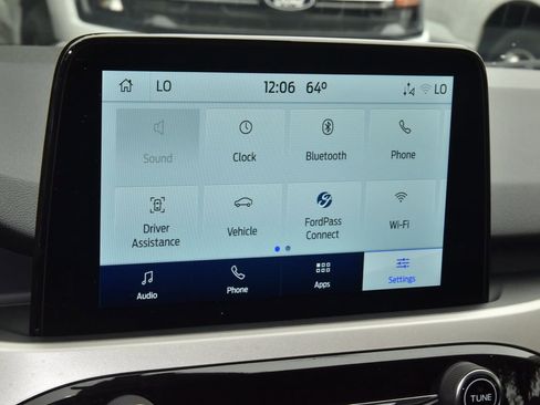 Used 2022 Ford Escape SE w/ SE Sport Appearance Package FWD image 27