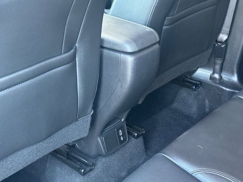 Used 2024 Buick Encore GX Sport Touring image 15