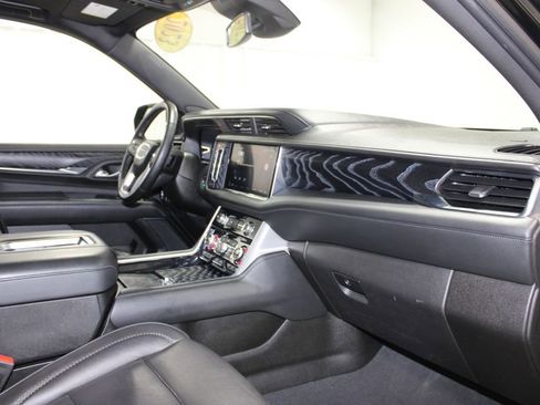Used 2023 GMC Yukon Denali w/ Max Trailering Package AWD/4WD image 24