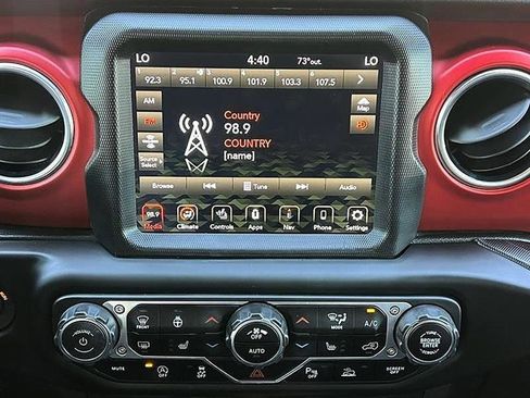 Used 2021 Jeep Wrangler Unlimited Rubicon AWD/4WD image 30