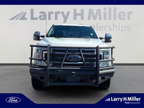 Used 2021 Ford F350 Lariat w/ Lariat Ultimate Package image 8