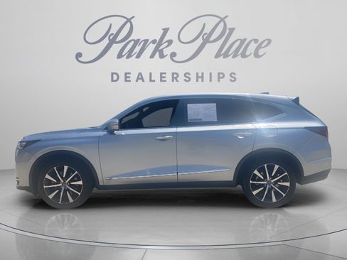 Used 2026 Acura MDX SH-AWD w/ Technology Package image 2