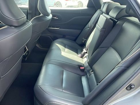 Certified 2025 Toyota Crown Limited image 12