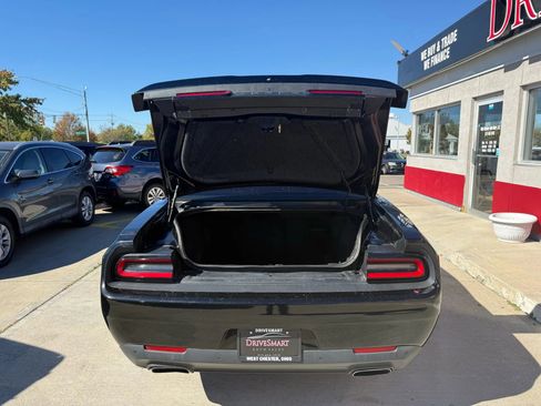 Used 2015 Dodge Challenger SXT Plus image 19
