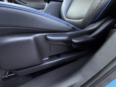 Used 2025 Buick Encore GX Sport Touring FWD image 24