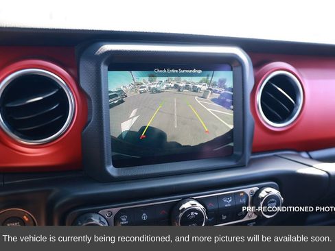 Used 2021 Jeep Wrangler Unlimited Rubicon image 17