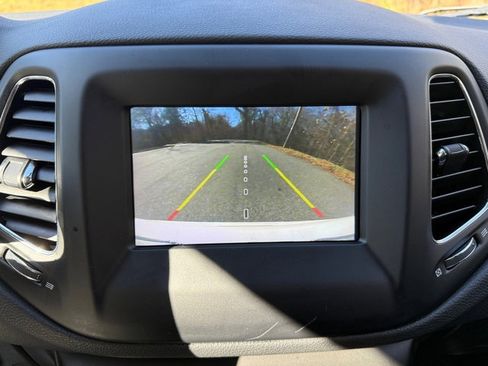 Used 2021 Jeep Compass Sport w/ Cold Weather Group image 22