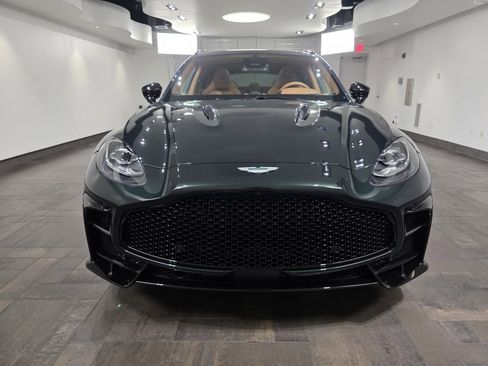 New 2026 Aston Martin DBX S image 7