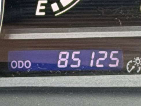 Used 2013 Toyota Venza LE FWD image 29