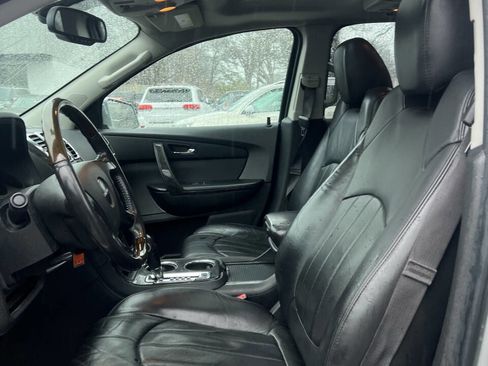 Used 2012 GMC Acadia Denali image 11