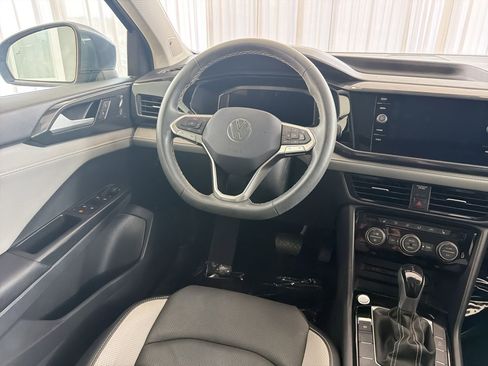 Certified 2023 Volkswagen Taos SEL AWD/4WD image 27