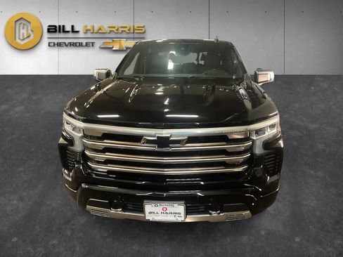 Used 2022 Chevrolet Silverado 1500 High Country w/ Max Trailering Package AWD/4WD image 8