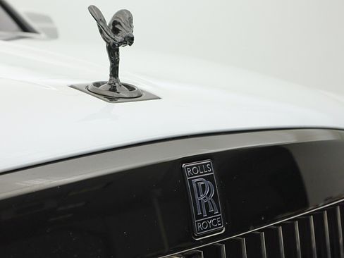 Used 2023 Rolls-Royce Cullinan Black Badge AWD/4WD image 20