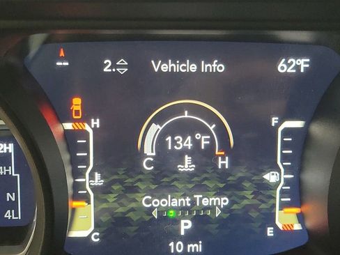 New 2025 Jeep Gladiator Sport AWD/4WD image 13