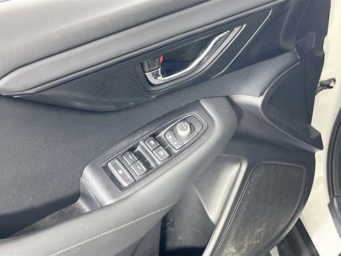 Used 2023 Subaru Outback Premium image 17