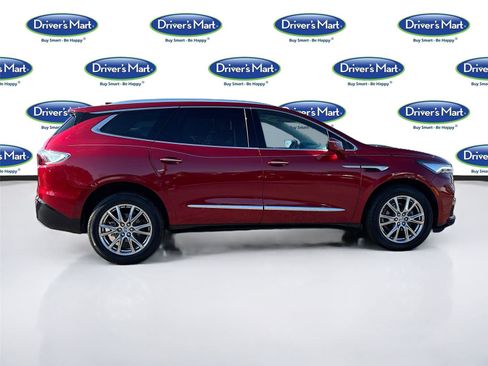 Used 2023 Buick Enclave Essence w/ Experience Buick Package image 8