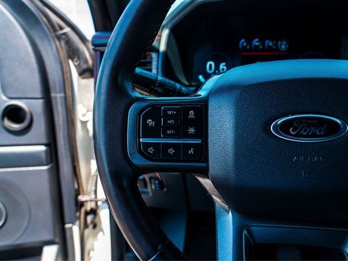 Used 2024 Ford Expedition Max Limited RWD image 21