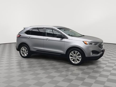 Used 2020 Ford Edge Titanium AWD/4WD image 41