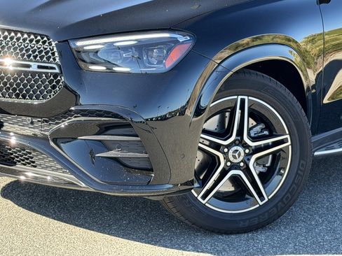 New 2026 Mercedes-Benz GLE 450 4MATIC image 3