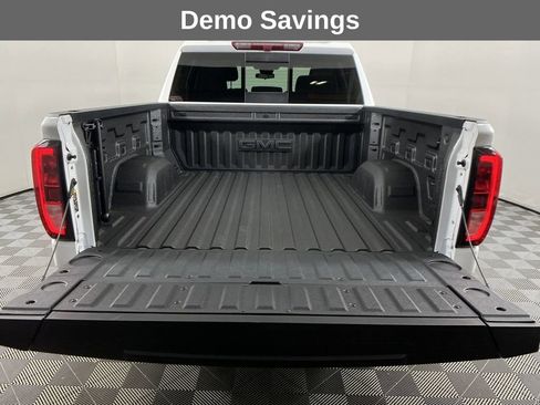 New 2025 GMC Sierra 1500 Elevation w/ Elevation Premium Package image 18