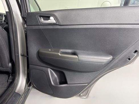 Used 2019 Kia Sportage LX AWD/4WD image 27