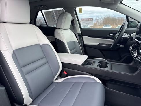 Used 2024 Honda Prologue Touring image 15