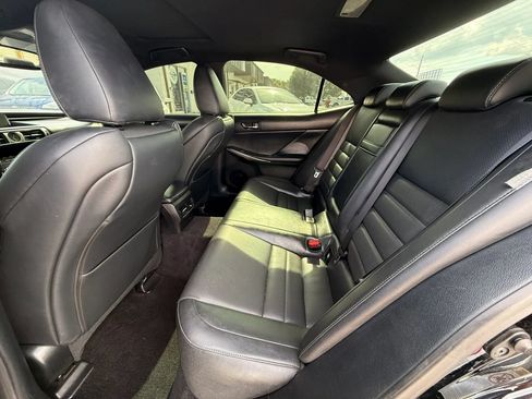 Used 2014 Lexus IS 250 w/ F-Sport Package RWD image 10