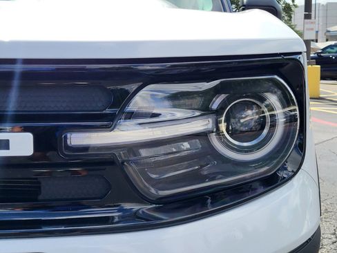 Certified 2023 Ford Bronco Sport Outer Banks w/ Tech Package AWD/4WD image 11
