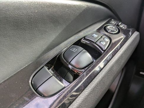 Used 2024 Nissan Altima 2.5 SR image 21