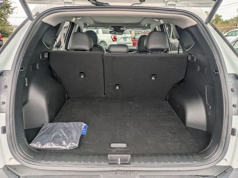 Used 2024 Hyundai Tucson Limited image 30