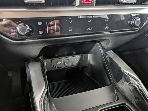 New 2026 Kia Sorento LX image 19