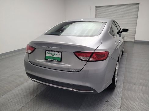 Used 2015 Chrysler 200 Limited w/ Convenience Group image 7