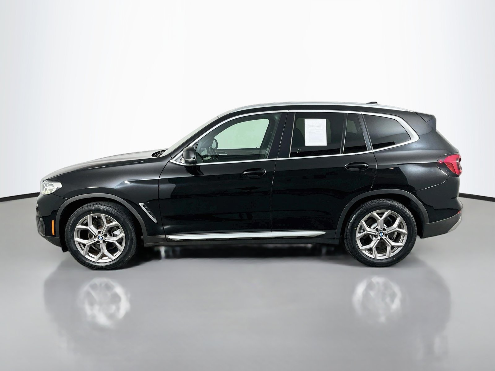 Used 2022 BMW X3 xDrive30i AWD/4WD image 4