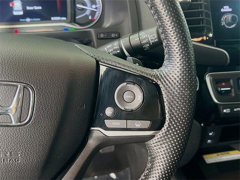 Used 2023 Honda Passport Elite image 17