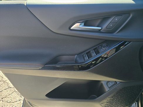 New 2026 Chevrolet Equinox RS image 8