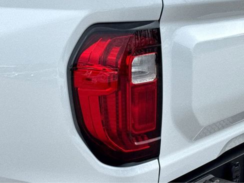 New 2026 GMC Canyon AT4X image 20