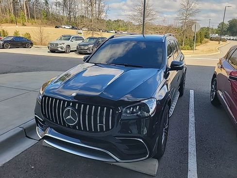 Used 2025 Mercedes-Benz GLS 63 AMG 4MATIC image 20