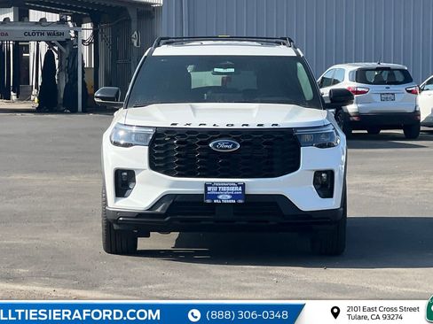 New 2026 Ford Explorer ST-Line w/ ST-Line Street Pack image 4