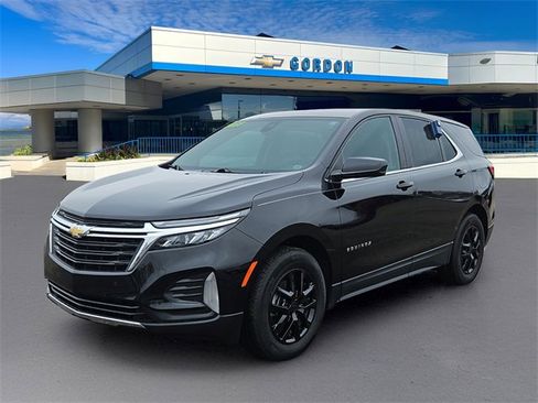 Used 2023 Chevrolet Equinox LT image 1