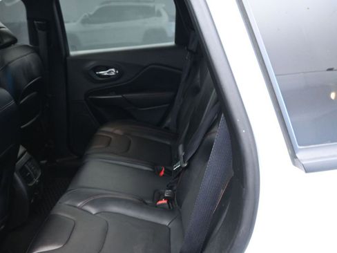 Used 2022 Jeep Cherokee Trailhawk w/ Sun, Sound & Nav Group image 25