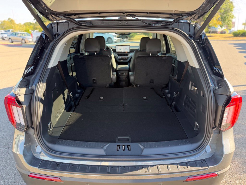 New 2026 Ford Explorer Active w/ Active Comfort Package AWD/4WD image 21