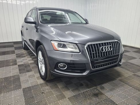 Used 2017 Audi Q5 2.0T Premium Plus w/ Technology Package AWD/4WD image 14