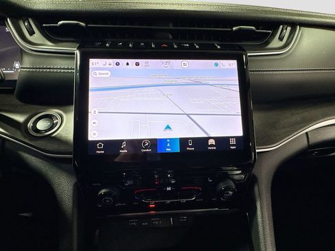 Used 2022 Jeep Grand Cherokee L Limited w/ Trailer Tow Group (B) image 24