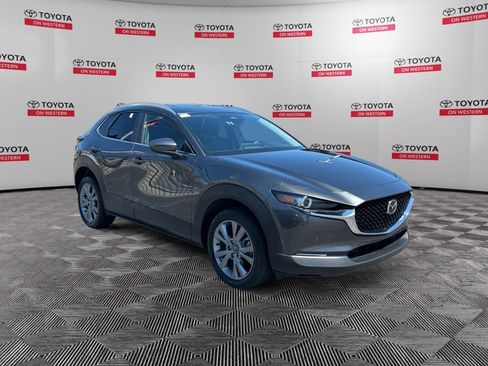Used 2025 MAZDA CX-30 AWD 2.5 S w/ Preferred Package image 3