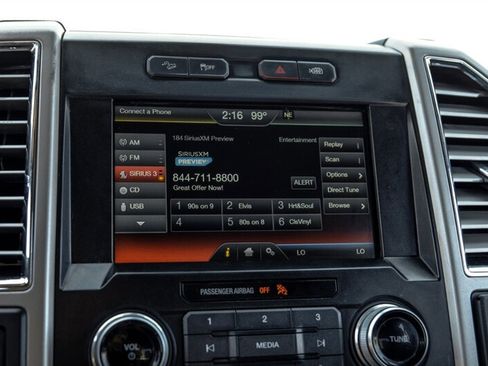 Used 2015 Ford F150 Lariat w/ Equipment Group 502A Luxury image 27