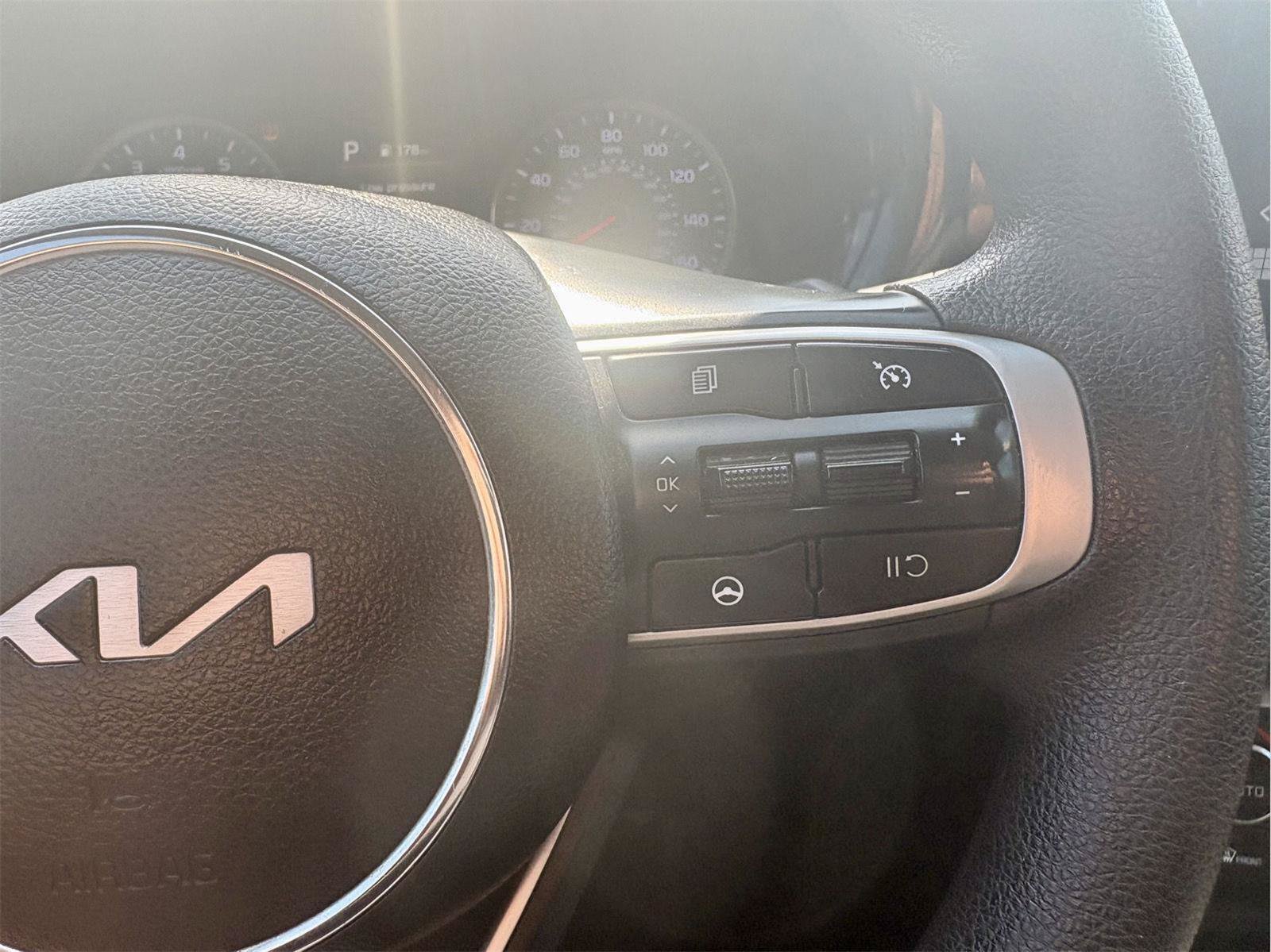 Used 2023 Kia K5 LXS FWD image 17