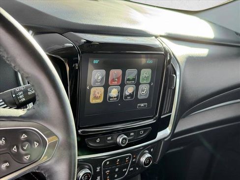 Used 2018 Chevrolet Traverse Premier w/ Driver Confidence II Package image 14