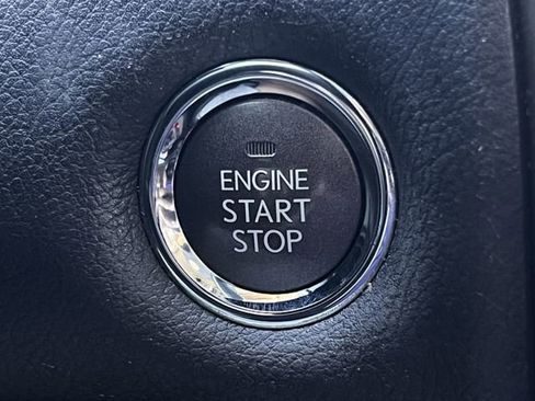 Used 2014 Lexus GX 460 image 18