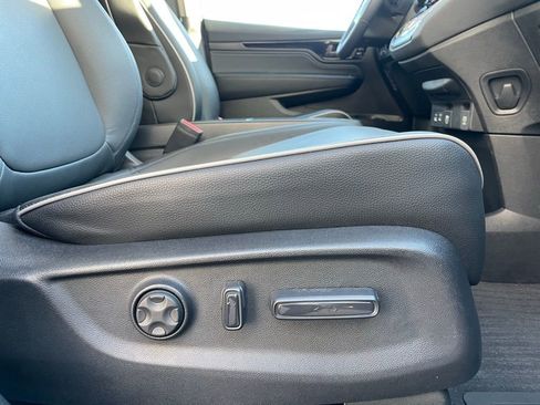 Certified 2025 Honda Odyssey Touring image 31